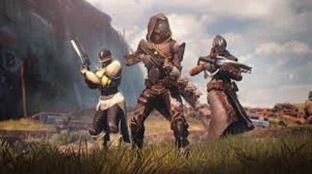 Destiny 2 players are enjoying the new "homing missile" throwing knives